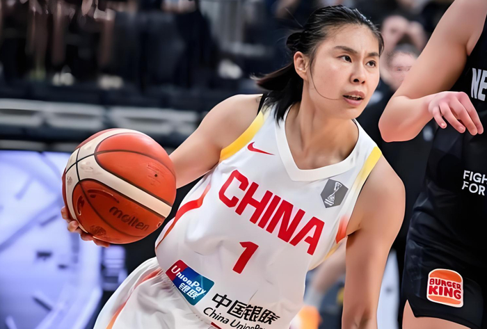 中国女篮力克南苏丹取关键胜利 罗欣棫王思雨成