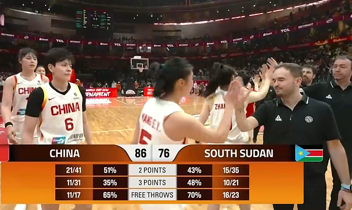 中国女篮力克南苏丹取关键胜利 罗欣棫王思雨成