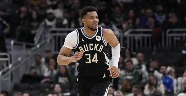 字母哥交易传闻升级 多队休赛期重启谈判